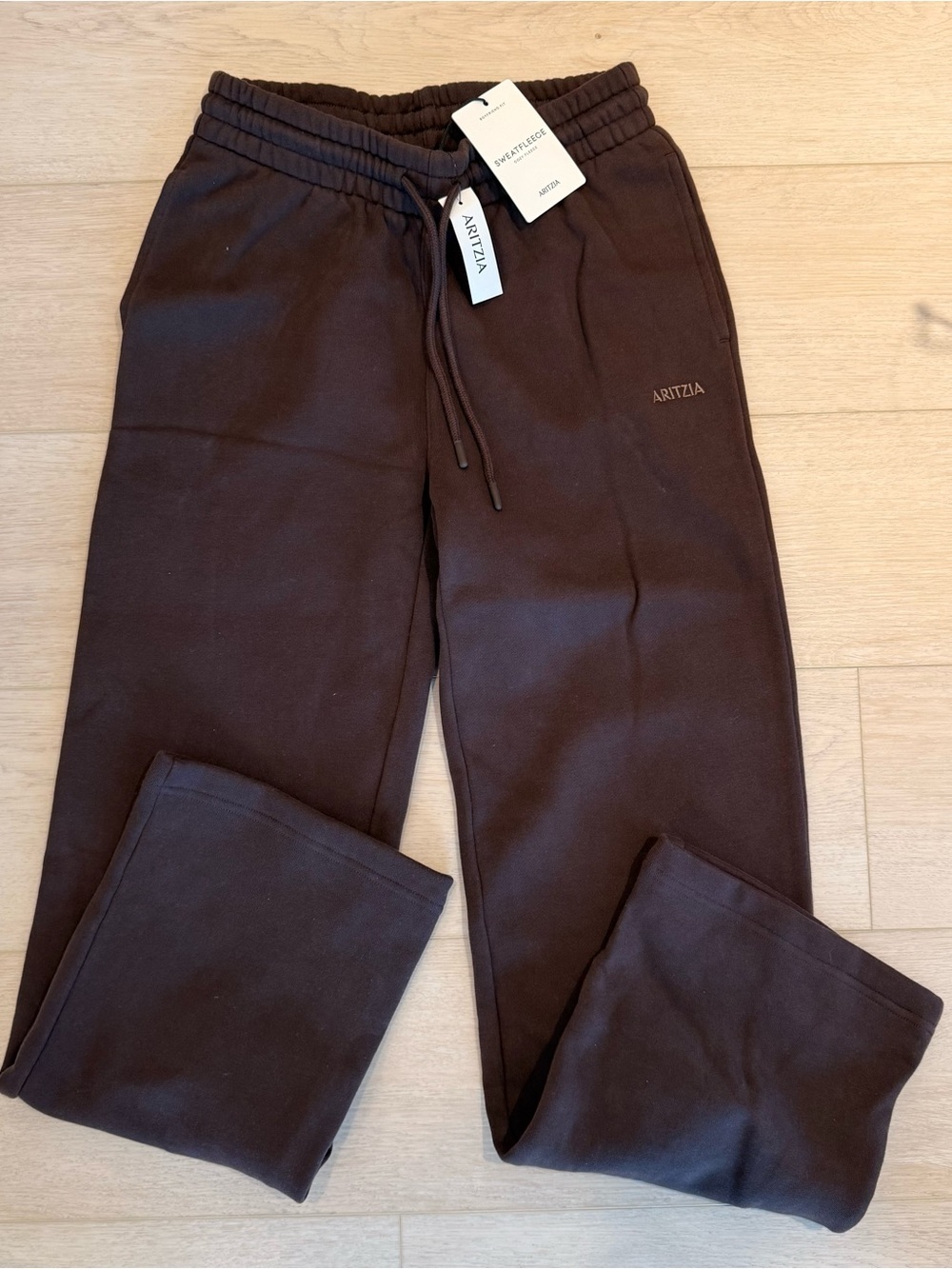 Aritzia Sweatfleece Boyfriend Wide Sweatpants